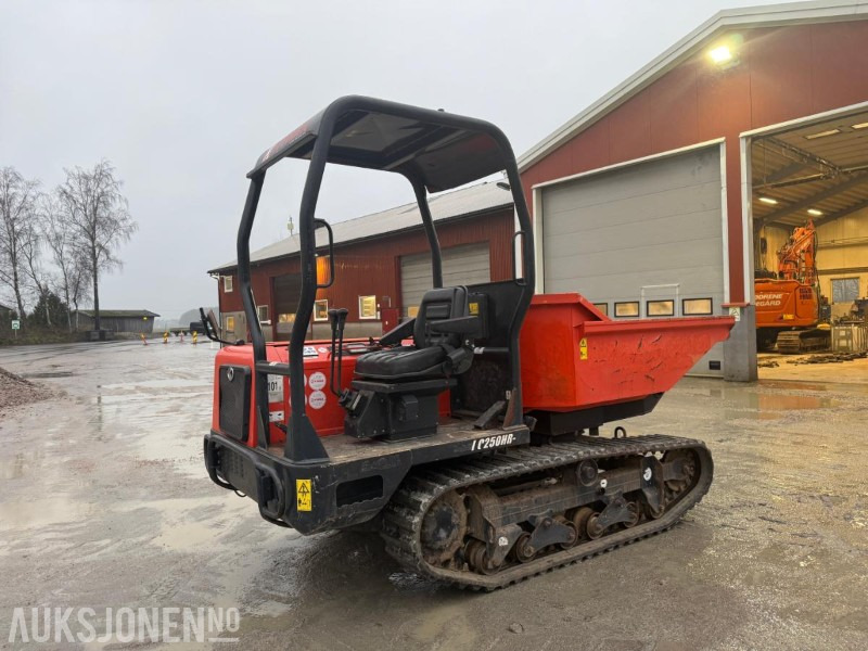 2017 Kubota KC 250 HR-4 RUNDTOMSVINGENDE BELTEDUMPER SERVICEHISTORIKK. - Dumper: picture 1 2017 Kubota KC 250 HR-4 RUNDTOMSVINGENDE BELTEDUMPER SERVICEHISTORIKK. - Dumper: picture 1