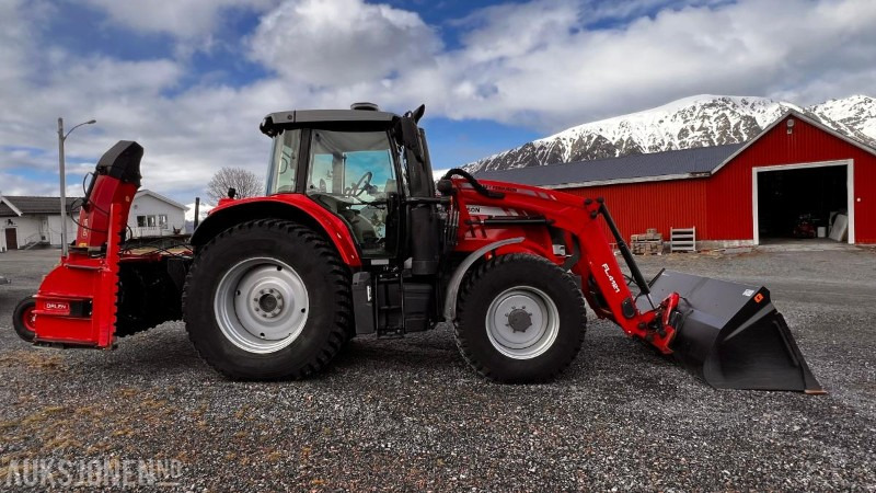 2017 Massey Ferguson 6714 S Dyna VT * Eu Godkjent * 2503 Timer * - Farm tractor: picture 3 2017 Massey Ferguson 6714 S Dyna VT * Eu Godkjent * 2503 Timer * - Farm tractor: picture 3