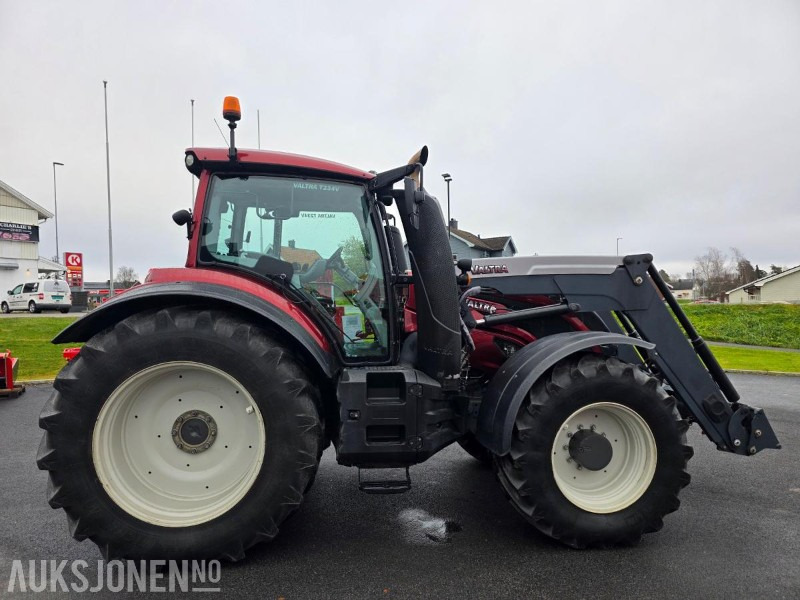 2017 Valtra T234 Traktor Med ISOBUS og frontlaster. - Farm tractor: picture 3 2017 Valtra T234 Traktor Med ISOBUS og frontlaster. - Farm tractor: picture 3