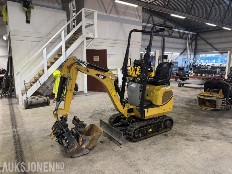 2020 Cat 300.9D minigraver - Svingbar bom - 3 skuffer - Mini excavator: picture 1 2020 Cat 300.9D minigraver - Svingbar bom - 3 skuffer - Mini excavator: picture 1