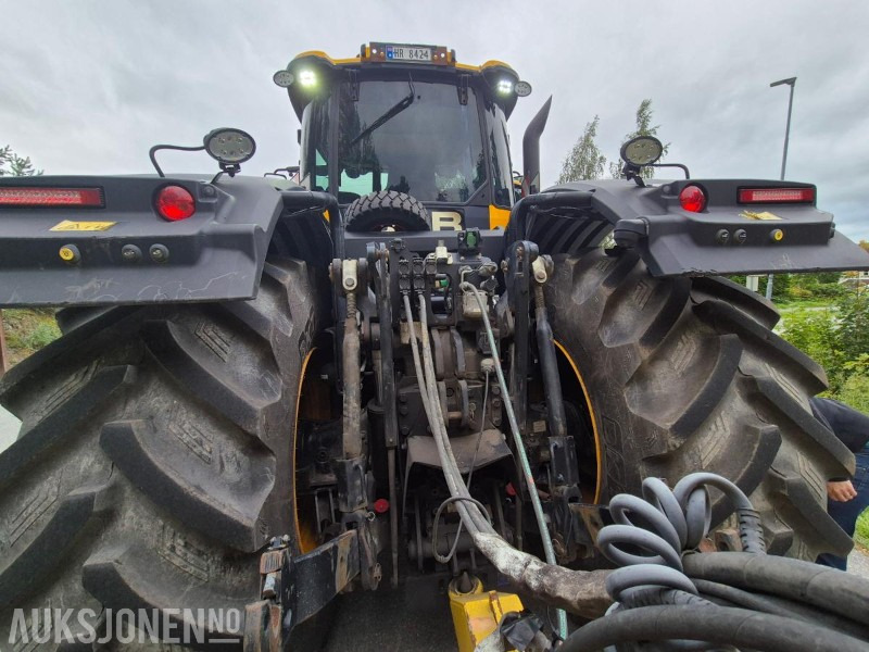 2020 JCB Fastrac 8330, 65 km/t, 1700 timer - Farm tractor: picture 4 2020 JCB Fastrac 8330, 65 km/t, 1700 timer - Farm tractor: picture 4