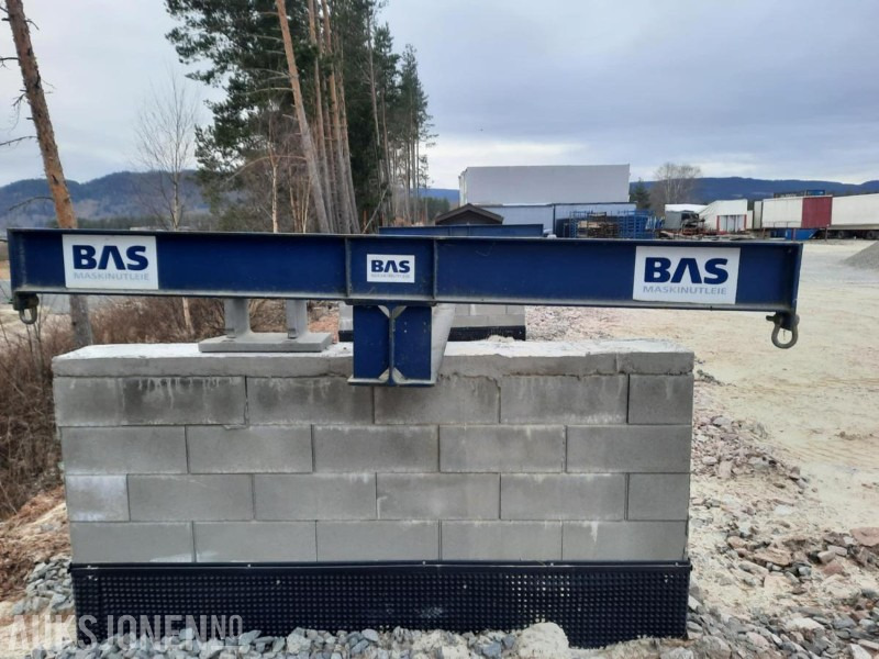 2020 LØFTEÅK TIL BRAKKER / HUSMODULER - Crane: picture 2 2020 LØFTEÅK TIL BRAKKER / HUSMODULER - Crane: picture 2