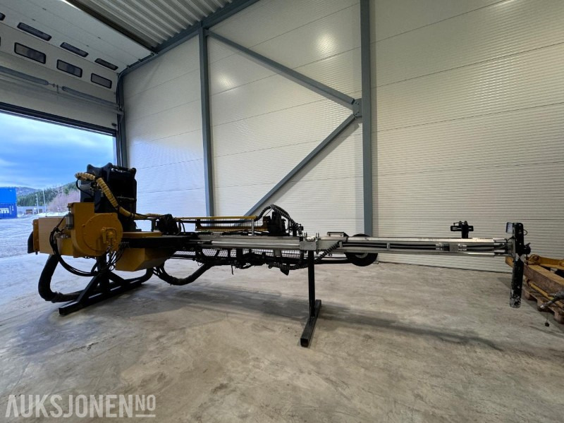 2020 Stone Power SD32 Boretårn for gravemaskin - Svært lite brukt - Montabert HC50 hammer - Med fjernstyring - Drilling rig: picture 5 2020 Stone Power SD32 Boretårn for gravemaskin - Svært lite brukt - Montabert HC50 hammer - Med fjernstyring - Drilling rig: picture 5