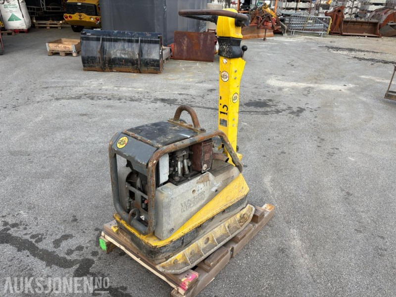 2020 Wacker Neuson DPU 5545Heh vibroplate - Roller: picture 3 2020 Wacker Neuson DPU 5545Heh vibroplate - Roller: picture 3