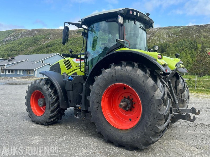 2022 Claas Axion 870 - Farm tractor: picture 3 2022 Claas Axion 870 - Farm tractor: picture 3