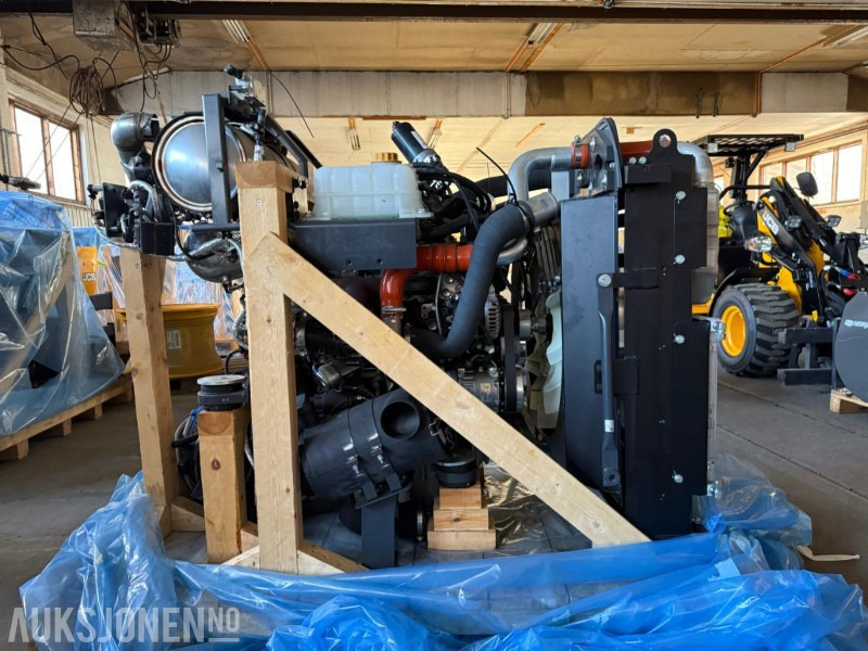 2022 Perkins 1204J dieselmotor - ubrukt. - Construction equipment: picture 2 2022 Perkins 1204J dieselmotor - ubrukt. - Construction equipment: picture 2