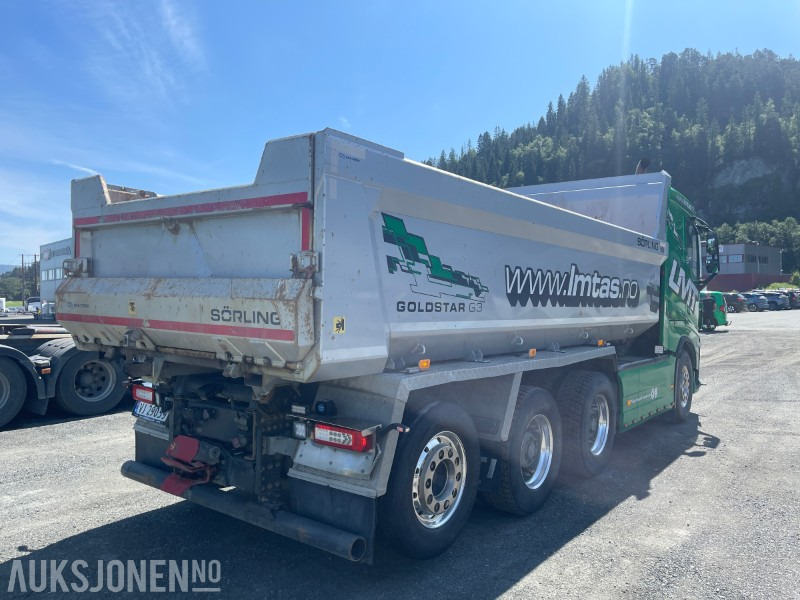 2022 Volvo FH 540 8X4 Tippbil, Tridem luftfjæring og hydraulisk styrt løpeaksel med single hjul - Tipper: picture 4 2022 Volvo FH 540 8X4 Tippbil, Tridem luftfjæring og hydraulisk styrt løpeaksel med single hjul - Tipper: picture 4