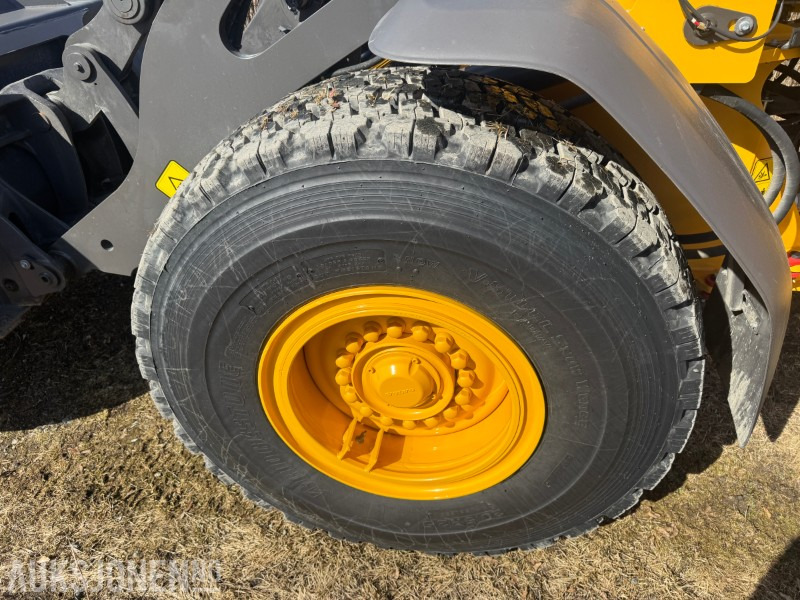 2024 Volvo L70H2 HJULLASTER MED SKUFFE, SETRALSMØRING, VEKT +++ KUN400 TIMER - Wheel loader: picture 5 2024 Volvo L70H2 HJULLASTER MED SKUFFE, SETRALSMØRING, VEKT +++ KUN400 TIMER - Wheel loader: picture 5