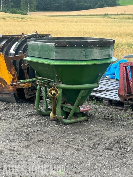 1990 Amazone Za-e 402 gjødselspreder - Agricultural machinery: picture 2 1990 Amazone Za-e 402 gjødselspreder - Agricultural machinery: picture 2