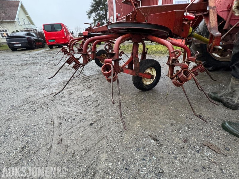 1990 JF CR 320 KOMBI RIVE / SPREDER EKSTRA PIGGER - Agricultural machinery: picture 4 1990 JF CR 320 KOMBI RIVE / SPREDER EKSTRA PIGGER - Agricultural machinery: picture 4