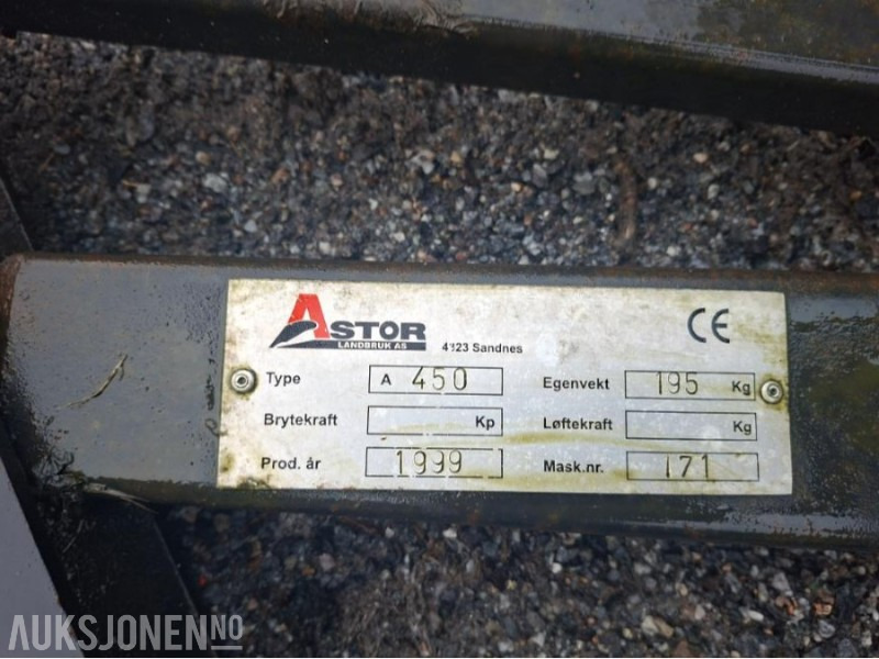 1999 Astor A 450 frontlaster / lesseapparat - Agricultural machinery: picture 4 1999 Astor A 450 frontlaster / lesseapparat - Agricultural machinery: picture 4