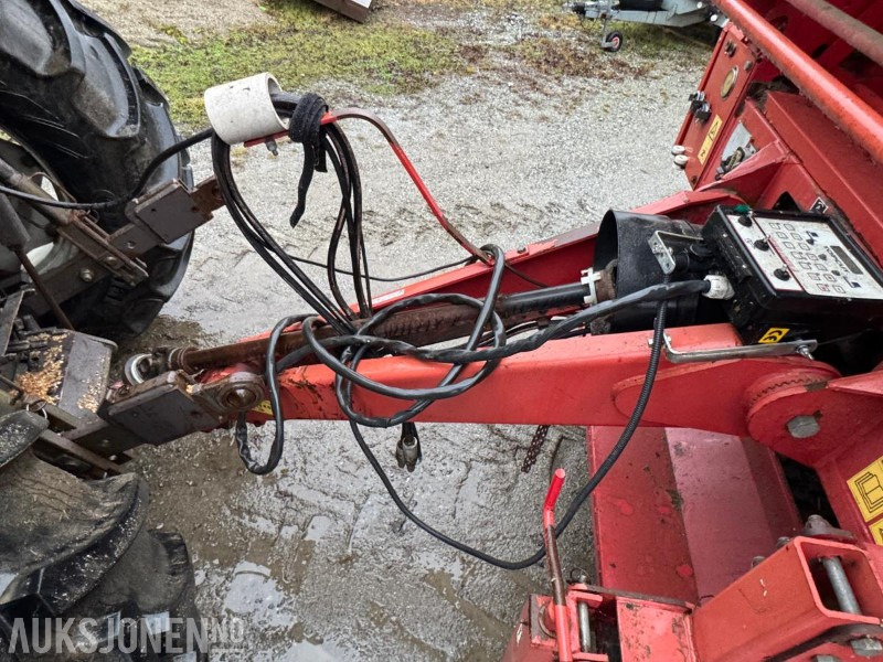 1999 FERABOLI SPRINTER 165 TOPCUT RUNDBALLEPRESSE - Agricultural machinery: picture 4 1999 FERABOLI SPRINTER 165 TOPCUT RUNDBALLEPRESSE - Agricultural machinery: picture 4