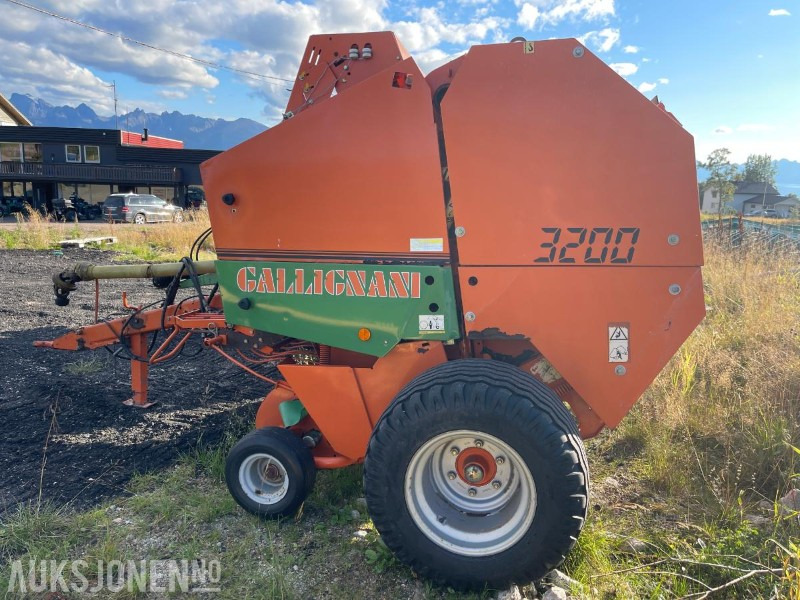 1999 Gallignani 3200 Rundballepresse selges som reparasjons objekt - Agricultural machinery: picture 4 1999 Gallignani 3200 Rundballepresse selges som reparasjons objekt - Agricultural machinery: picture 4