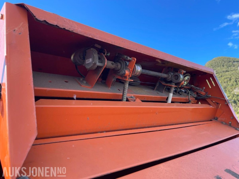 1999 Gallignani 3200 Rundballepresse selges som reparasjons objekt leasing 1999 Gallignani 3200 Rundballepresse selges som reparasjons objekt: picture 20 1999 Gallignani 3200 Rundballepresse selges som reparasjons objekt leasing 1999 Gallignani 3200 Rundballepresse selges som reparasjons objekt: picture 20