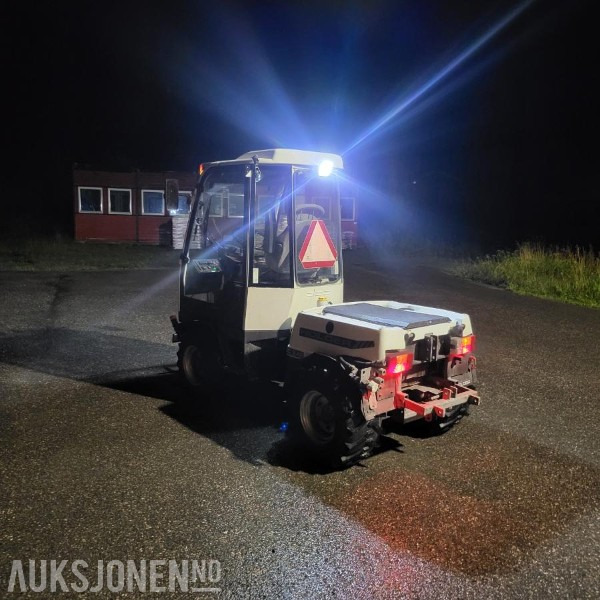 Agricultural machinery 2002 Holder C 2420 redskapsbærer: picture 10