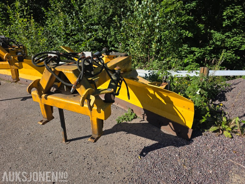 2012 Dalen 2022 Traktorskjær - Agricultural machinery: picture 1 2012 Dalen 2022 Traktorskjær - Agricultural machinery: picture 1