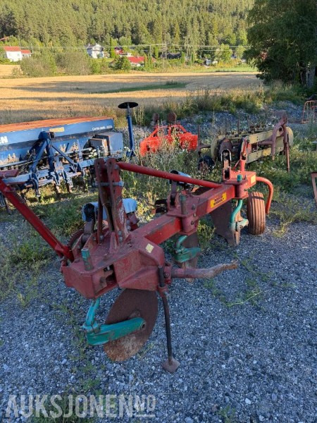 Plog - 3 plog - Agricultural machinery: picture 2 Plog - 3 plog - Agricultural machinery: picture 2