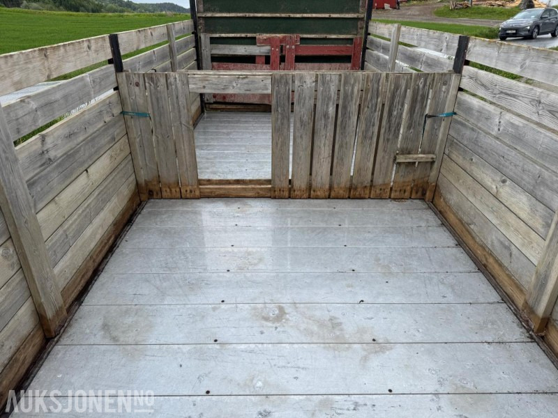 Traktorhenger for dyretransport - Agricultural machinery: picture 5 Traktorhenger for dyretransport - Agricultural machinery: picture 5