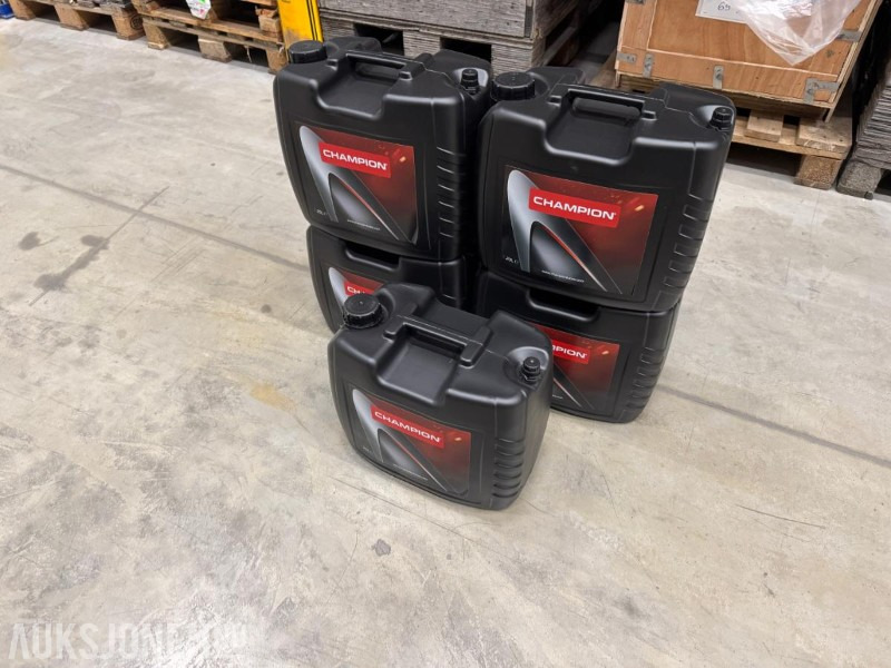 100 Liter Olje - Champion XRS 10W-30 FE Multifunctinal Oil - Attachment for Construction machinery: picture 2 100 Liter Olje - Champion XRS 10W-30 FE Multifunctinal Oil - Attachment for Construction machinery: picture 2