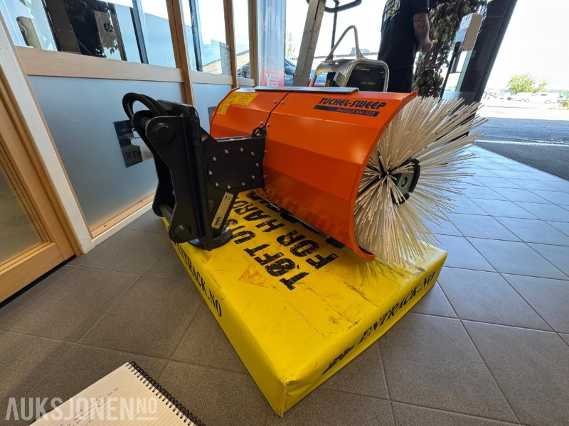 Attachment for Construction machinery 2023 Tuchel-Sweep Bagger KM 520 – feiebørste for gravemaskin, 120 cm, S40-feste: picture 1