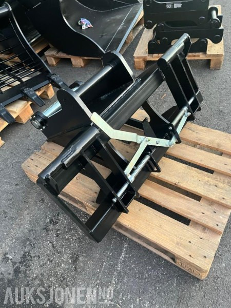Overgangsramme S50/S60 til SMS/EURO - NY! - Attachment for Construction machinery: picture 1 Overgangsramme S50/S60 til SMS/EURO - NY! - Attachment for Construction machinery: picture 1
