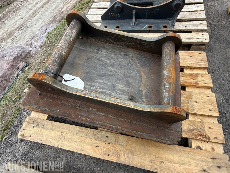 S60 Adapterplate - Attachment for Construction machinery: picture 2 S60 Adapterplate - Attachment for Construction machinery: picture 2