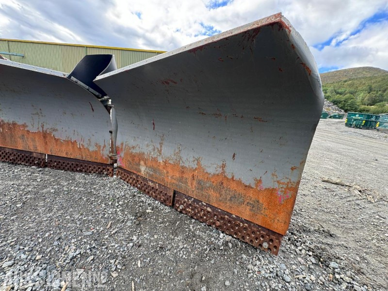 Vikeplog med Volvo BM feste - Bredde ca 3100 mm - Attachment for Construction machinery: picture 5 Vikeplog med Volvo BM feste - Bredde ca 3100 mm - Attachment for Construction machinery: picture 5