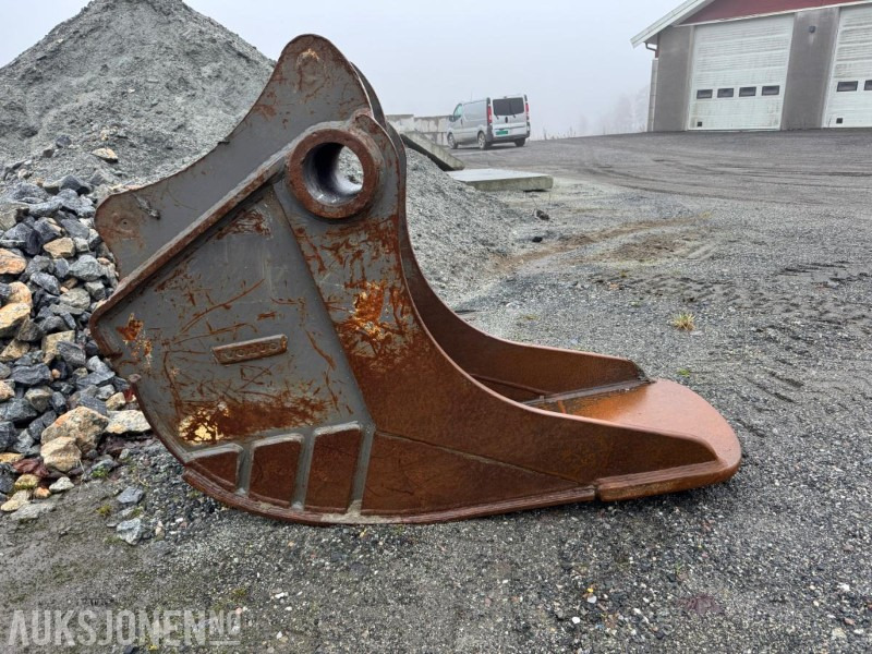 Volvo Smalskuffe 60 cm – S70 feste - Attachment for Construction machinery: picture 2 Volvo Smalskuffe 60 cm – S70 feste - Attachment for Construction machinery: picture 2