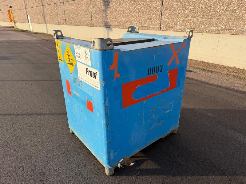 Dieseltank 1000L med pumpe – Fuel Proof CUBE - Construction equipment: picture 4 Dieseltank 1000L med pumpe – Fuel Proof CUBE - Construction equipment: picture 4