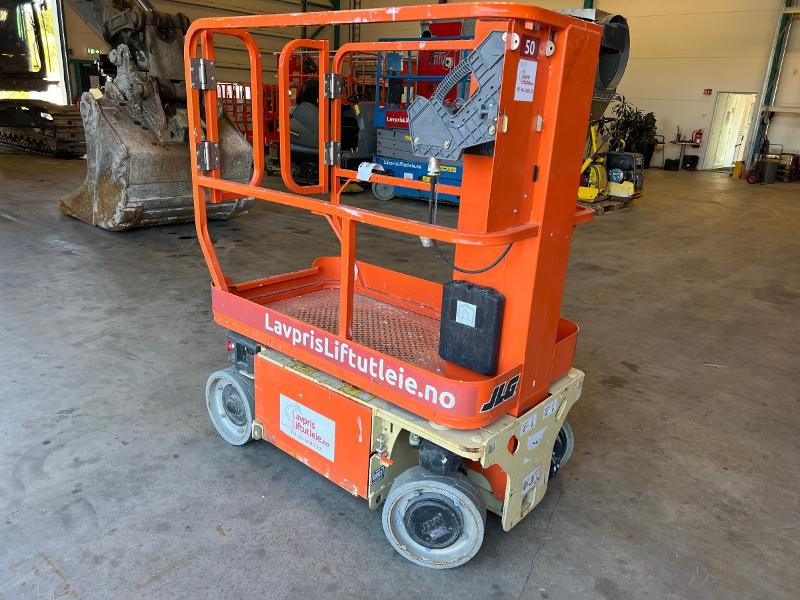 JLG 1230 ES Masterlift - Aerial platform: picture 1 JLG 1230 ES Masterlift - Aerial platform: picture 1