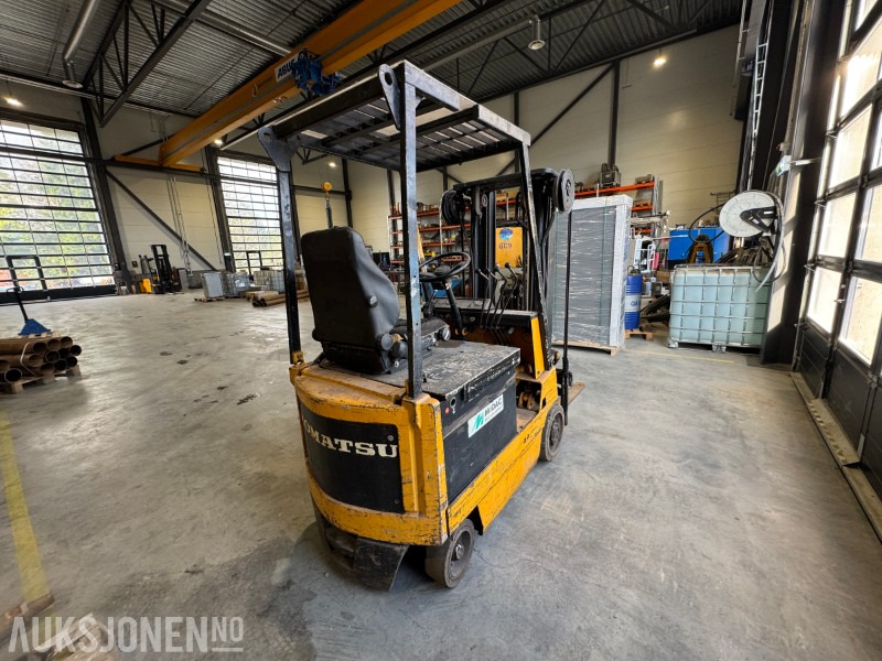 1986 Komatsu FB15SH-5 - Motvektstruck - Gaffeltruck - Material handling equipment: picture 4 1986 Komatsu FB15SH-5 - Motvektstruck - Gaffeltruck - Material handling equipment: picture 4