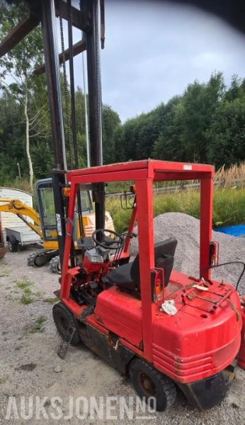 1994 Truck - Komatsu FG18T-15, Dele truck - Material handling equipment: picture 3 1994 Truck - Komatsu FG18T-15, Dele truck - Material handling equipment: picture 3