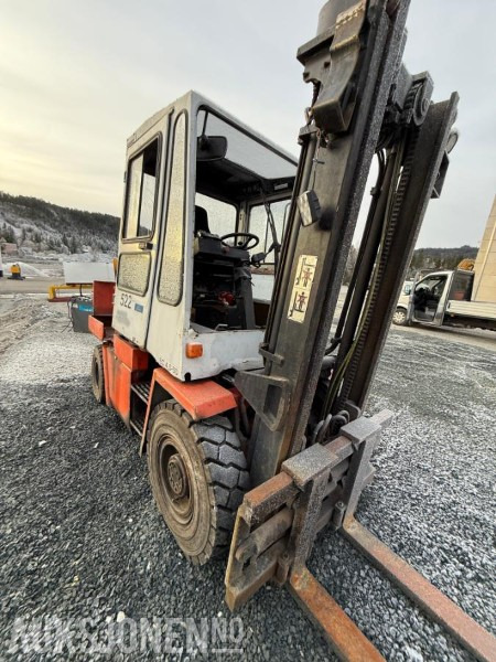 1995 Kalmar Dele truck EC 415 - Material handling equipment: picture 2 1995 Kalmar Dele truck EC 415 - Material handling equipment: picture 2