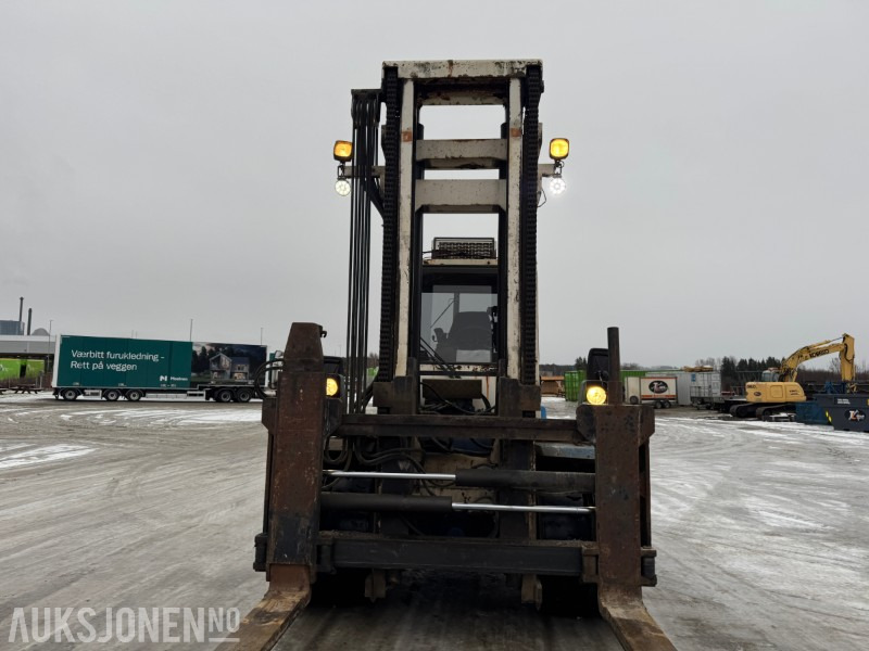 1997 Swetruck 15120-35 truck med 14 tonn løftekapasitet. - Material handling equipment: picture 3 1997 Swetruck 15120-35 truck med 14 tonn løftekapasitet. - Material handling equipment: picture 3