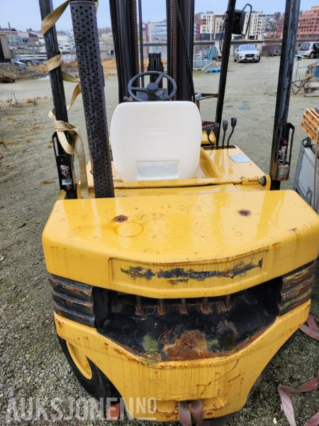 1998 Daewoo D30s truck - mva fri - Material handling equipment: picture 4 1998 Daewoo D30s truck - mva fri - Material handling equipment: picture 4