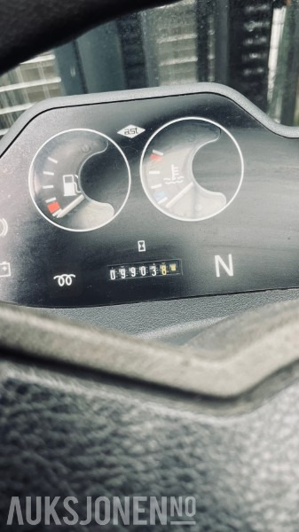 2001 Jungheinrich DFG 30 truck - Deletruck/Reoarasjonsobjekt - Material handling equipment: picture 4 2001 Jungheinrich DFG 30 truck - Deletruck/Reoarasjonsobjekt - Material handling equipment: picture 4