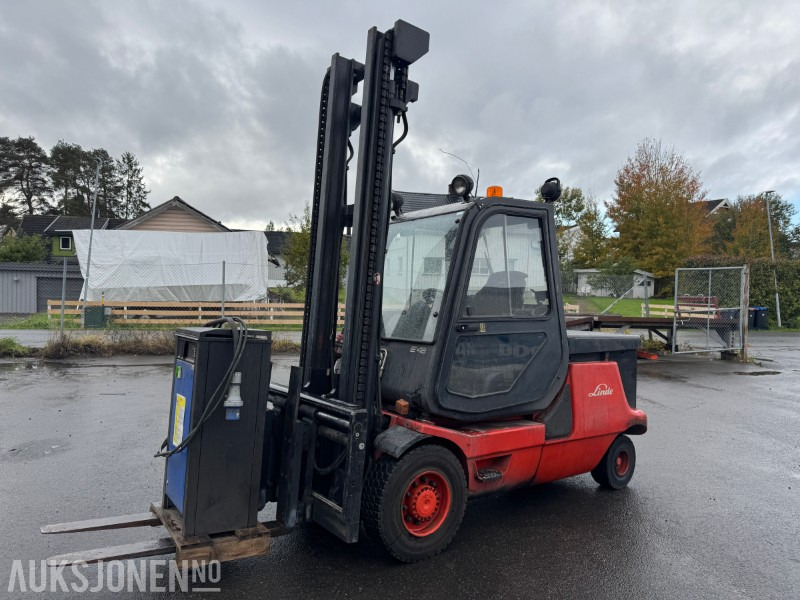 2006 Linde E48P motvekttruck med 4610 kg løftekapasitet - Material handling equipment: picture 1 2006 Linde E48P motvekttruck med 4610 kg løftekapasitet - Material handling equipment: picture 1