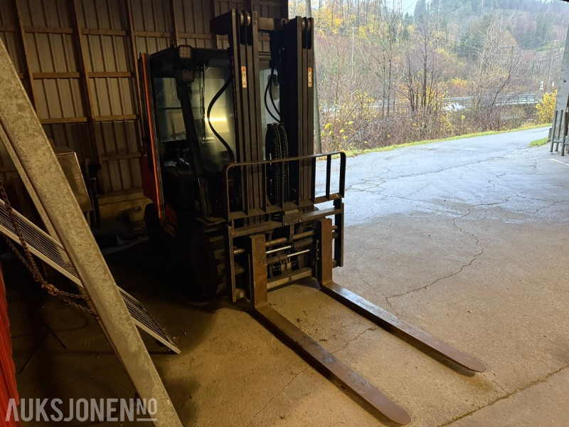 2007 Doosan D35C-5 Dieseltruck – 3,5 tonn -rep.objekt - Material handling equipment: picture 4 2007 Doosan D35C-5 Dieseltruck – 3,5 tonn -rep.objekt - Material handling equipment: picture 4