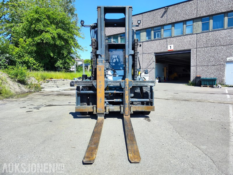2010 Konecranes SMV 10-1200B – 10-tonns industriell gaffeltruck - Material handling equipment: picture 3 2010 Konecranes SMV 10-1200B – 10-tonns industriell gaffeltruck - Material handling equipment: picture 3