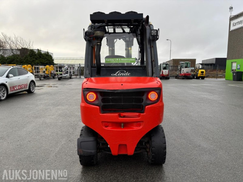2016 LINDE H35D-02 GAFFELTRUCK. 3,5T LØFTEKAPASITET. LØFTEHØYDE 4,85m. GODKJENT ÅRSKONTROLL. 1535TIMER - Material handling equipment: picture 4 2016 LINDE H35D-02 GAFFELTRUCK. 3,5T LØFTEKAPASITET. LØFTEHØYDE 4,85m. GODKJENT ÅRSKONTROLL. 1535TIMER - Material handling equipment: picture 4