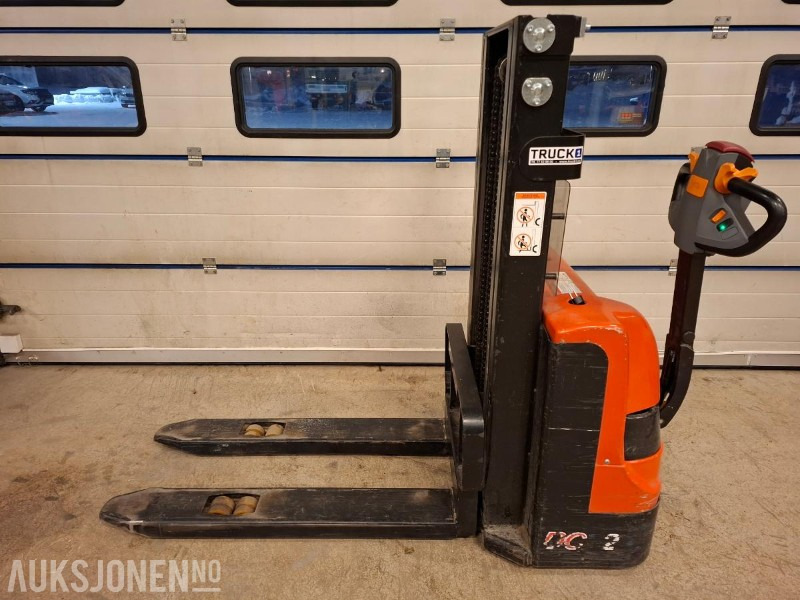 2019 Heli CDD12J - 1.2 tonns elektrisk pallestabler 2.0m LH - Material handling equipment: picture 4 2019 Heli CDD12J - 1.2 tonns elektrisk pallestabler 2.0m LH - Material handling equipment: picture 4