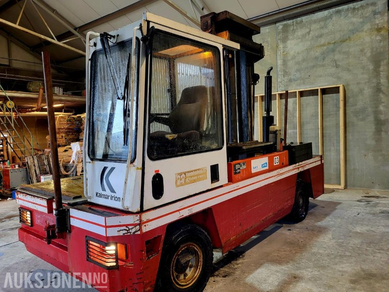 Material handling equipment Kalmar DSA70 kun 2200 timer - sidelaster - 7 tonn løftekapasitet.: picture 1