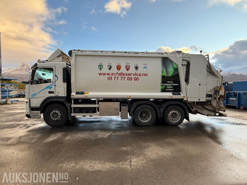 2011 Volvo FM330 6X2 Komprimatorbil 22M3 - Strøere - Baklaster - 353908KM - Other machinery: picture 2 2011 Volvo FM330 6X2 Komprimatorbil 22M3 - Strøere - Baklaster - 353908KM - Other machinery: picture 2