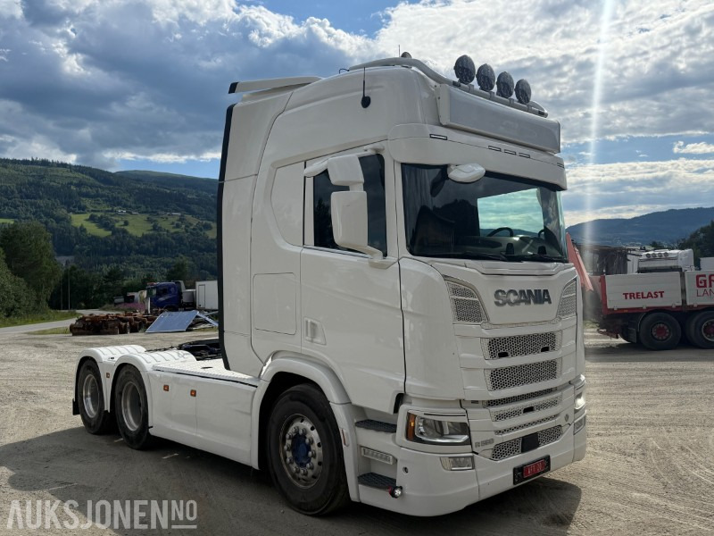 2020 Scania R-serie R580 - V8 - 6x4 Trekkvogn - Tipphydraulikk - Tractor unit: picture 2 2020 Scania R-serie R580 - V8 - 6x4 Trekkvogn - Tipphydraulikk - Tractor unit: picture 2