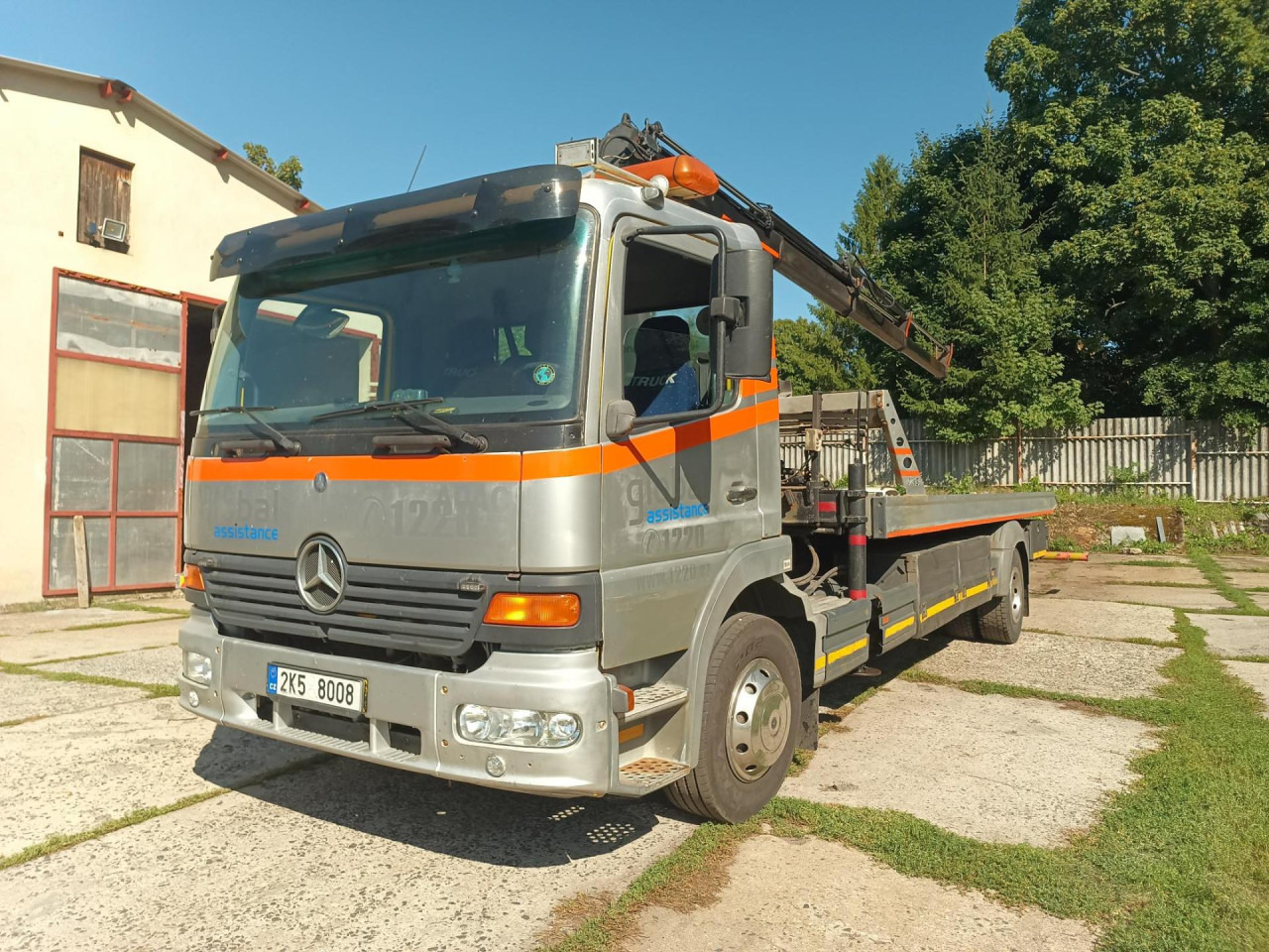 Box truck MERCEDES-BENZ Atego 1323 L: picture 6