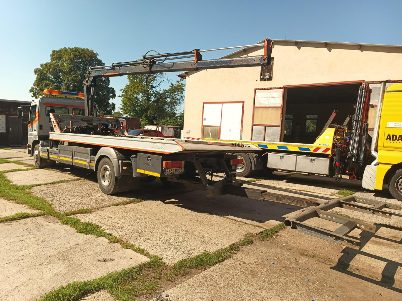Box truck MERCEDES-BENZ Atego 1323 L: picture 7