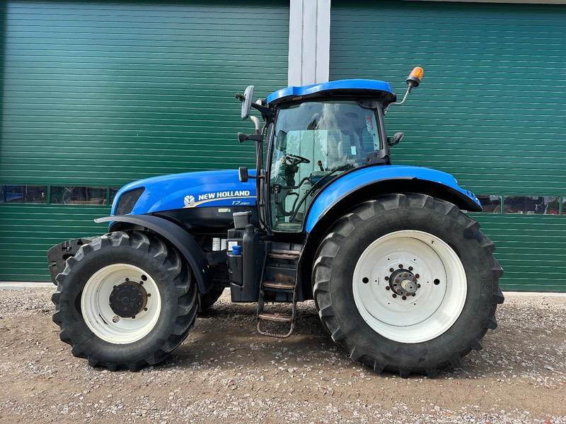 New Holland T7.250 Power Command - Farm tractor: picture 3 New Holland T7.250 Power Command - Farm tractor: picture 3