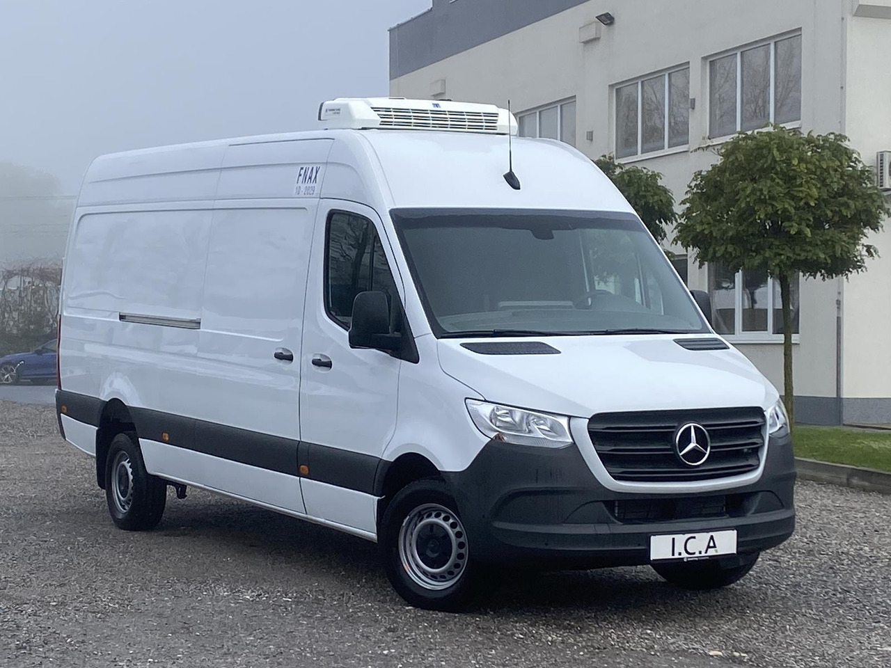 MERCEDES-BENZ SPRINTER 317 CDI L4H3 170PS AUTOMATIK FRISCHDIENST + KONVEKTA FK 3022 12-220V - Refrigerated delivery van: picture 3 MERCEDES-BENZ SPRINTER 317 CDI L4H3 170PS AUTOMATIK FRISCHDIENST + KONVEKTA FK 3022 12-220V - Refrigerated delivery van: picture 3