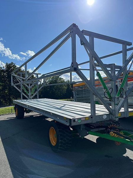 Joskin WAGO WTG 8000 D14 - Farm platform trailer: picture 2 Joskin WAGO WTG 8000 D14 - Farm platform trailer: picture 2