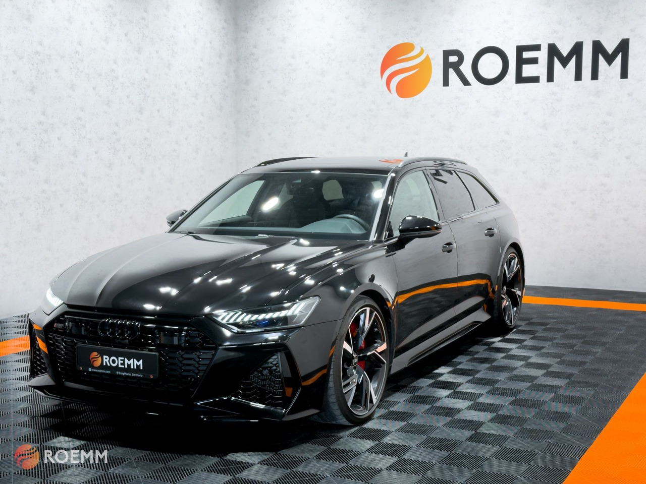 Audi RS6 Avant 4.0 TFSI quattro*Dynamik*360°*PANO*LED - Estate car: picture 3 Audi RS6 Avant 4.0 TFSI quattro*Dynamik*360°*PANO*LED - Estate car: picture 3